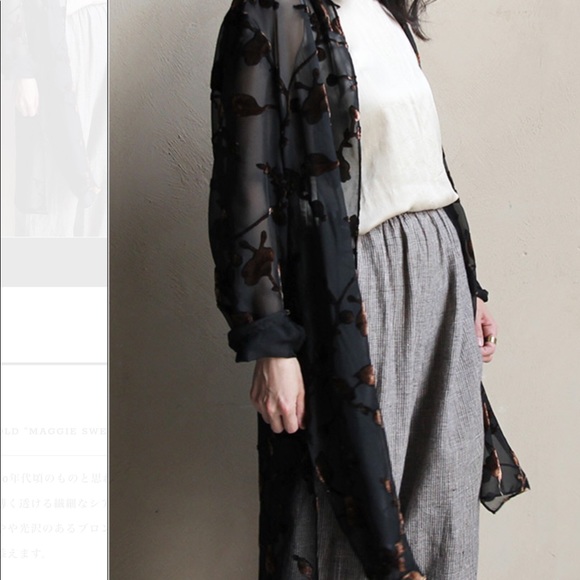 maggie sweet Tops - Vintage Maggie Sweet Burnout velvet Kimono Duster
